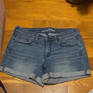Universal Thread Women's Classic Blue Jean Shorts